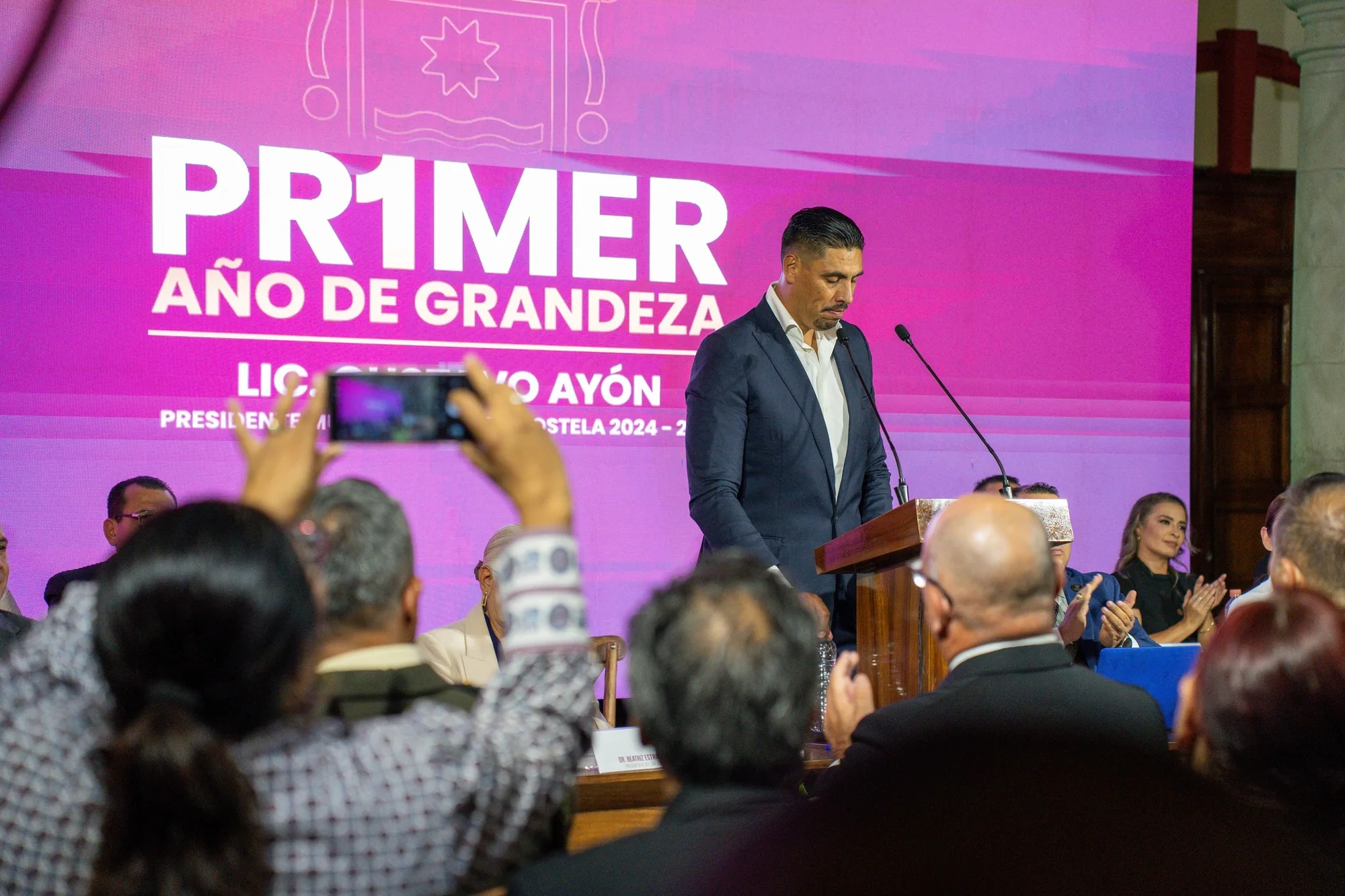 Gobierno de Compostela · De ganar una elección a construir una institución.